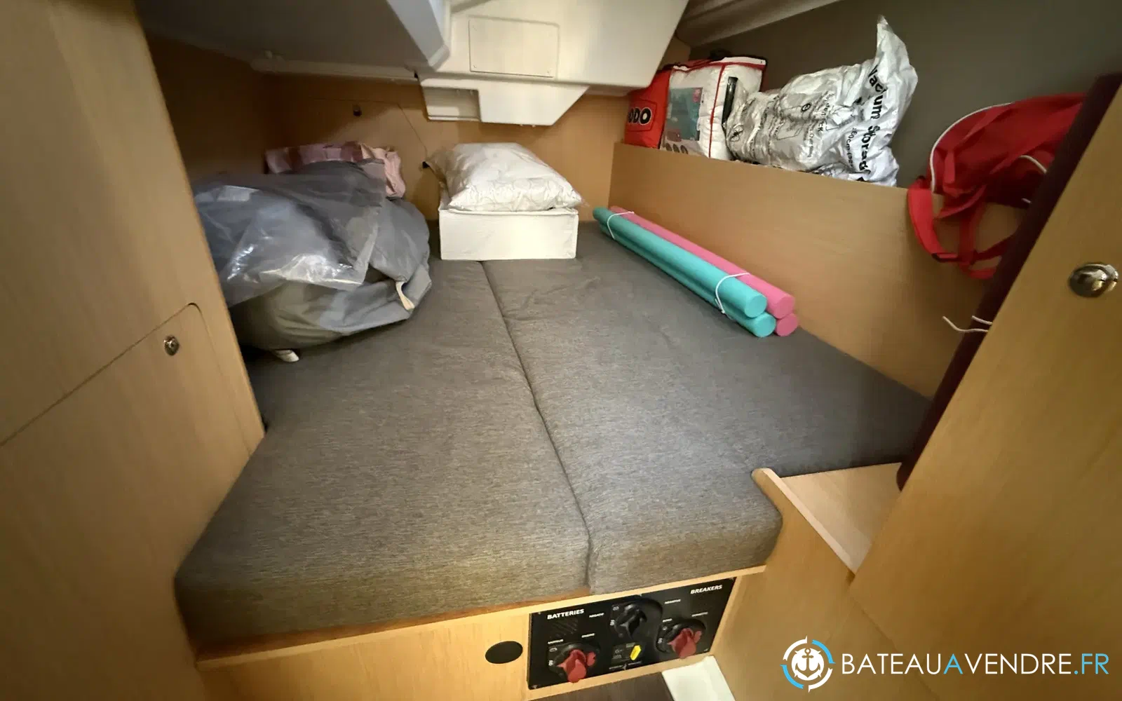 slider 47 Beneteau Oceanis 38
