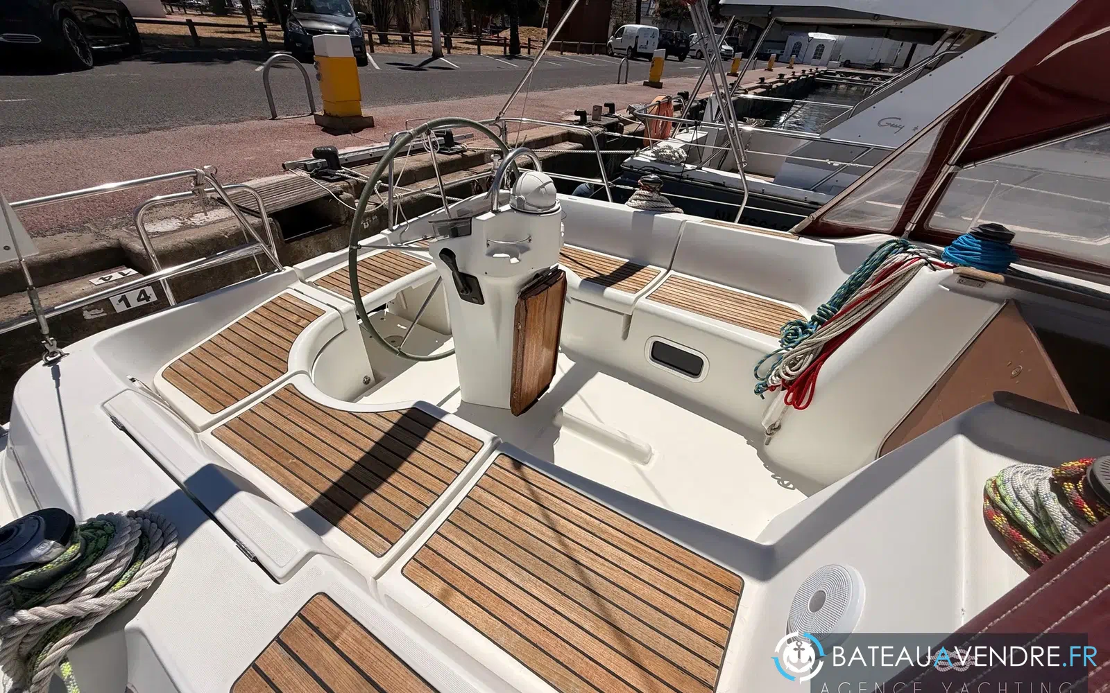 slider 27 Beneteau Oceanis 361 Clipper