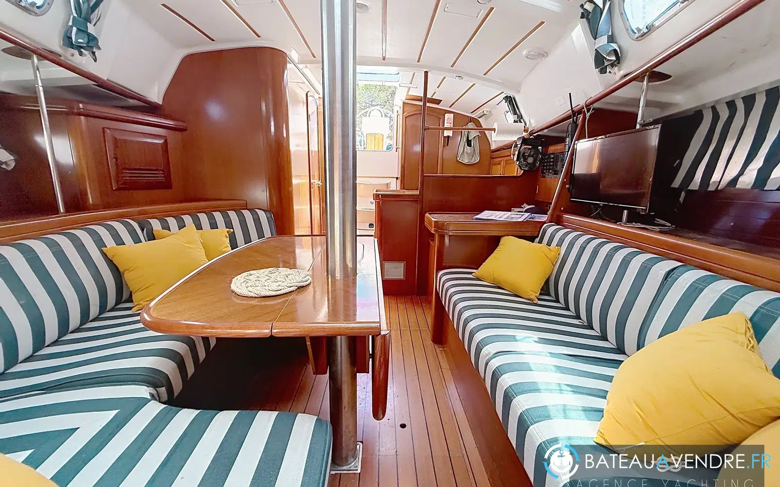 slider 6 Beneteau Oceanis 361 Clipper