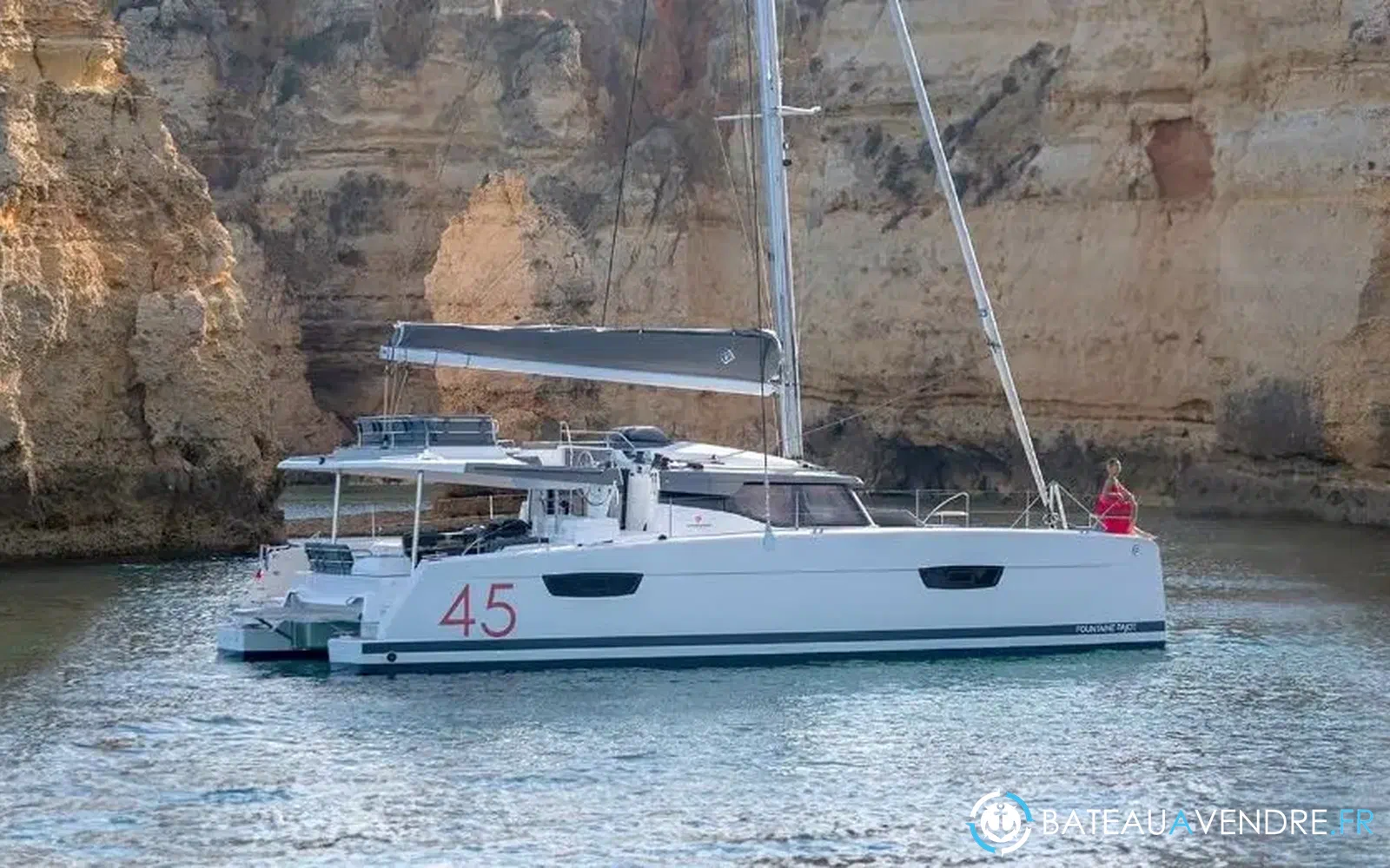 slider 0 Fountaine Pajot Elba 45