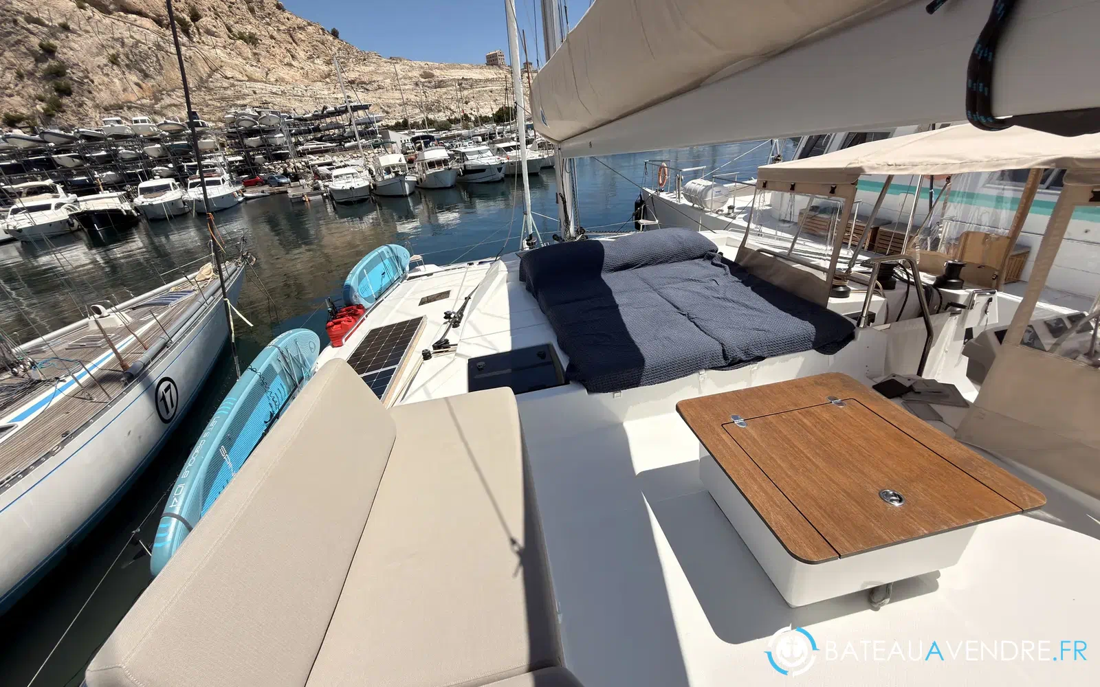 slider 11 Fountaine Pajot Elba 45