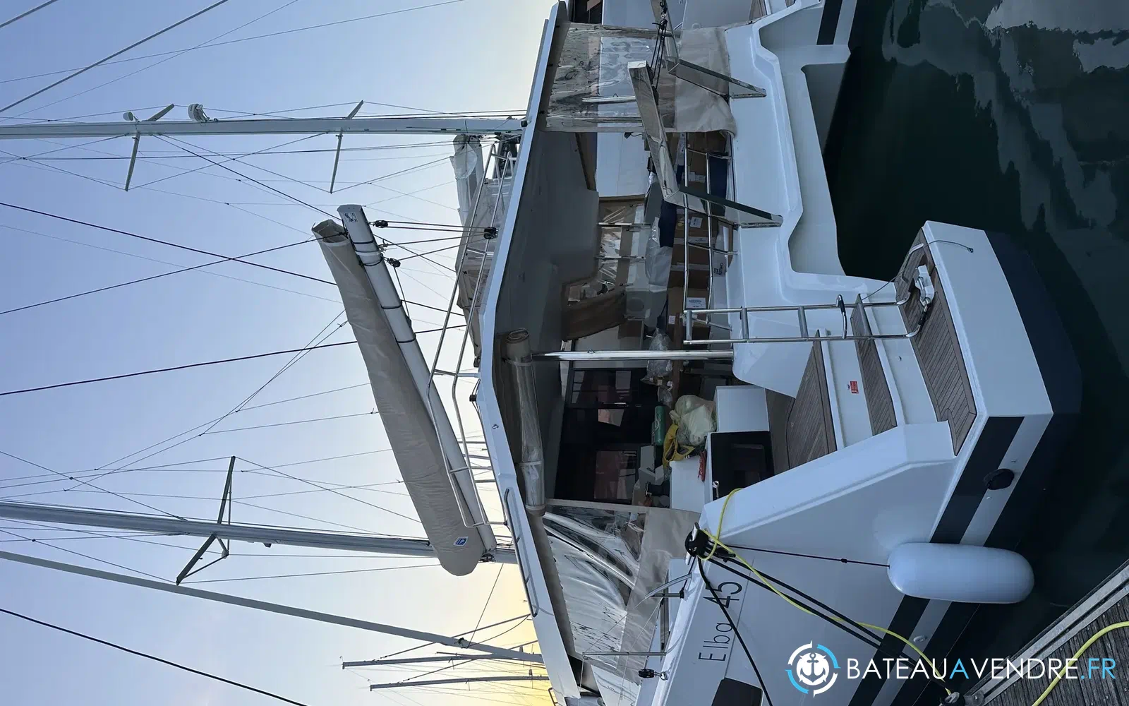 slider 14 Fountaine Pajot Elba 45
