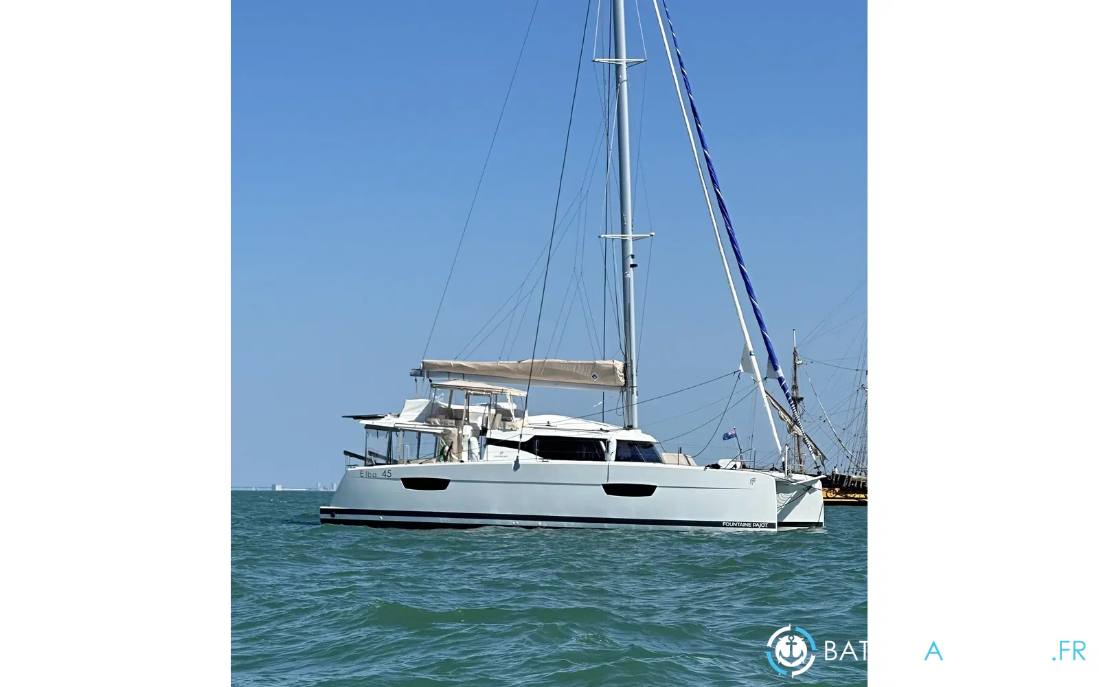 slider 2 Fountaine Pajot Elba 45
