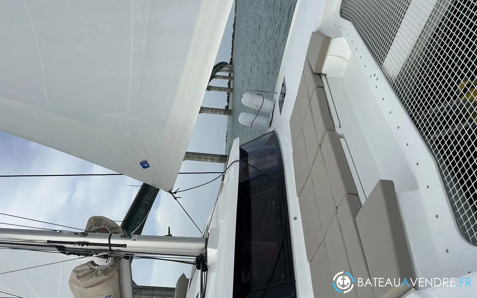 slider 4 Fountaine Pajot Elba 45