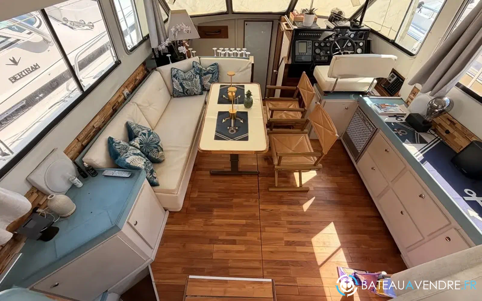 slider 10 Fairline 36 Sedan