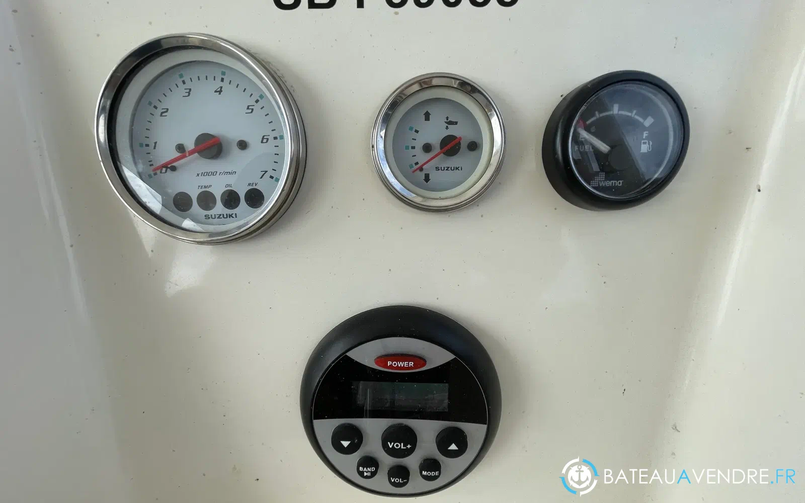 slider 13 Guymarine Antioche 650 Chalutier
