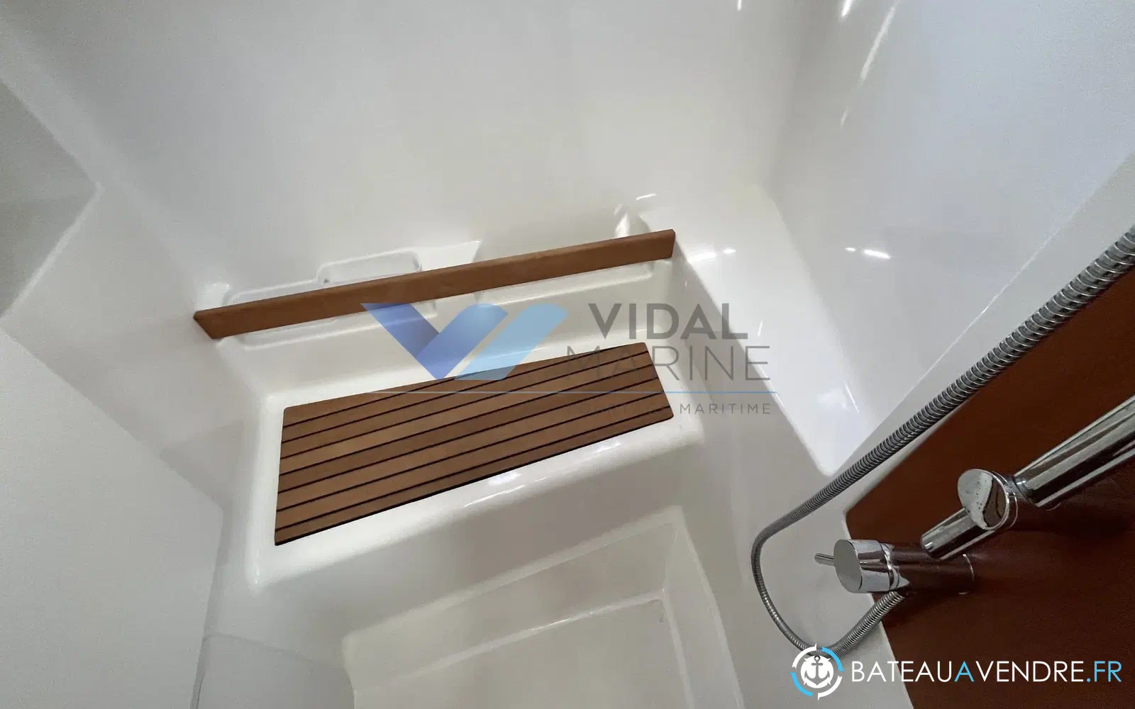 slider 10 Beneteau Swift Trawler 30