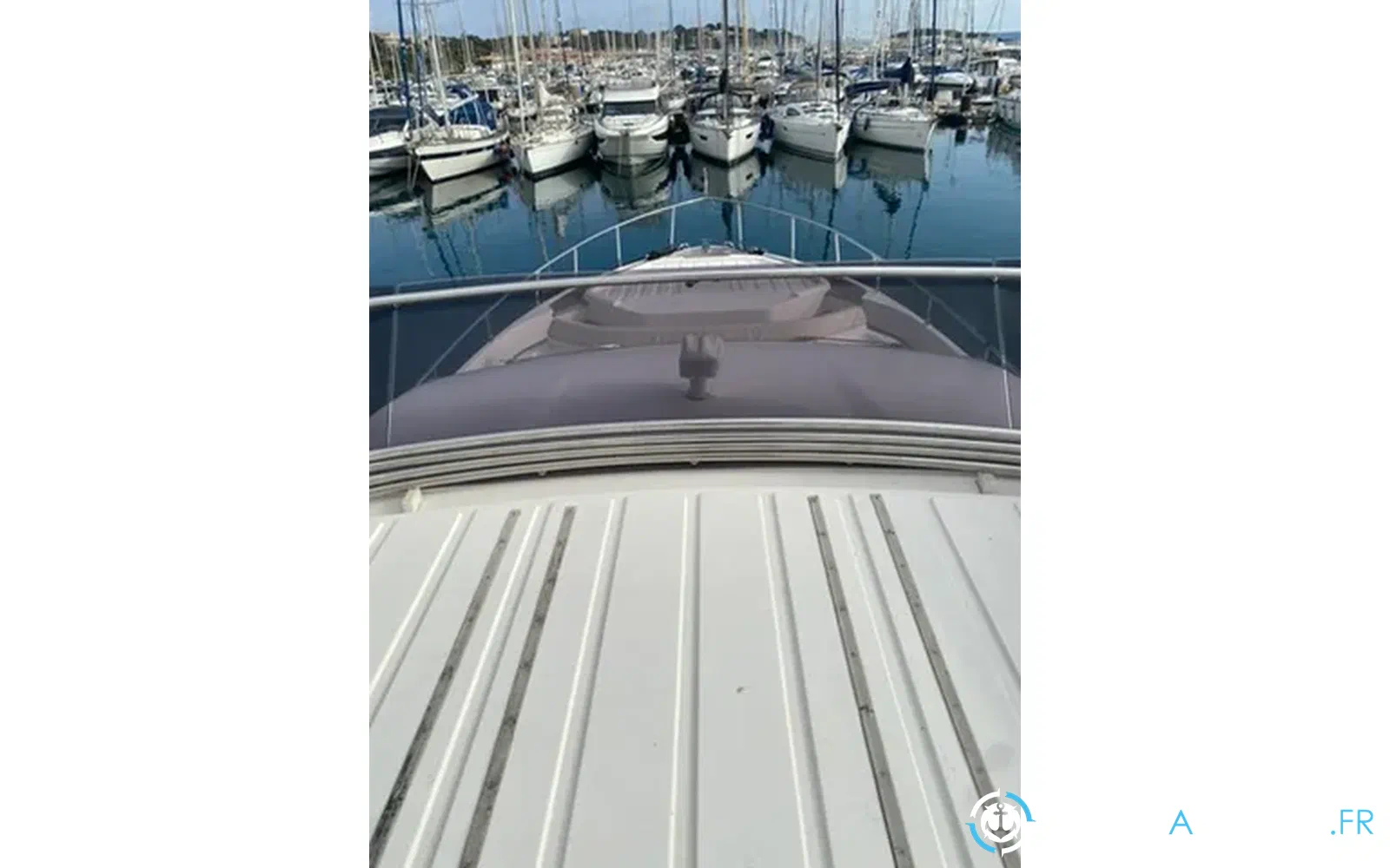 slider 3 Ferretti 550