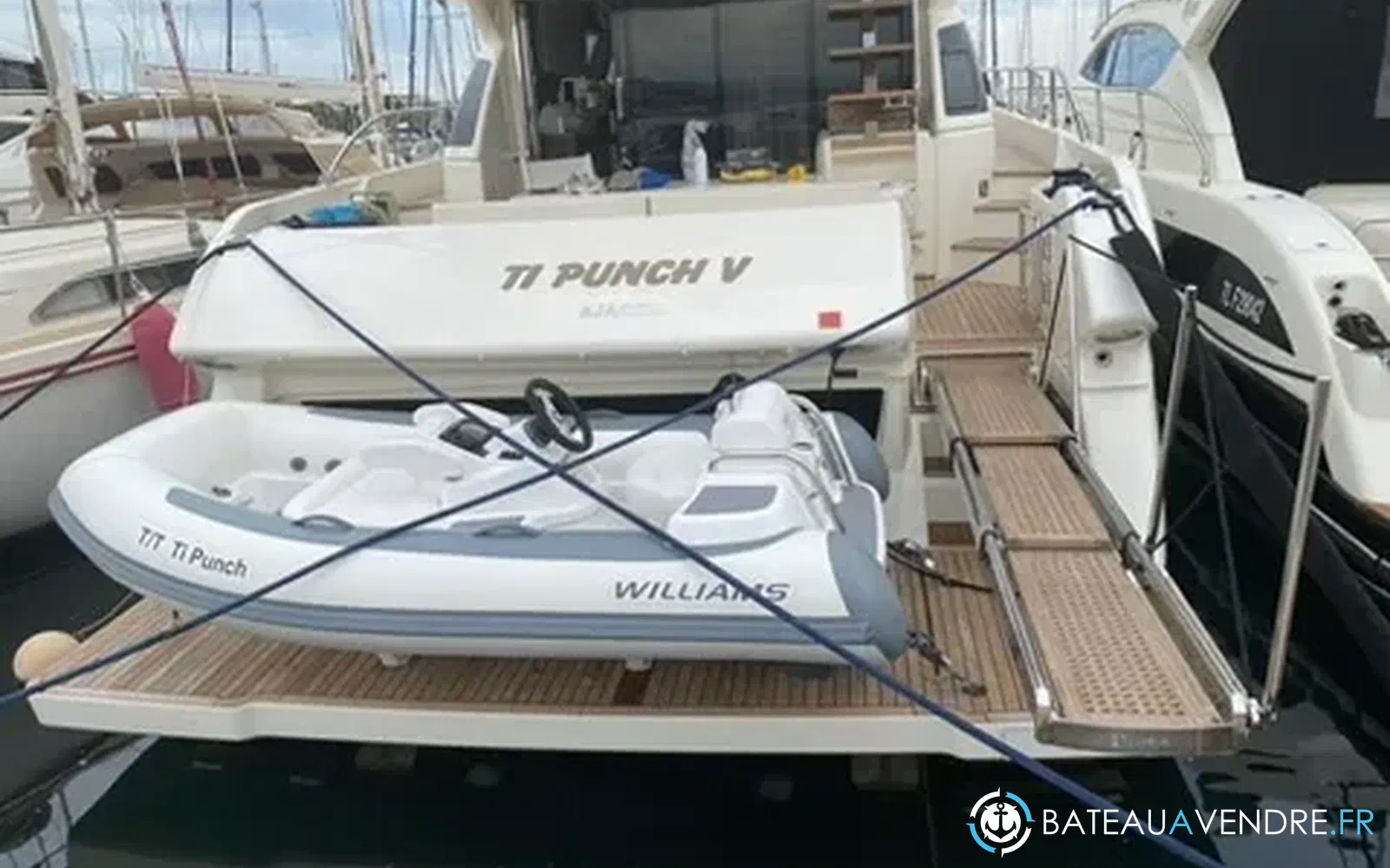 slider 30 Ferretti 550