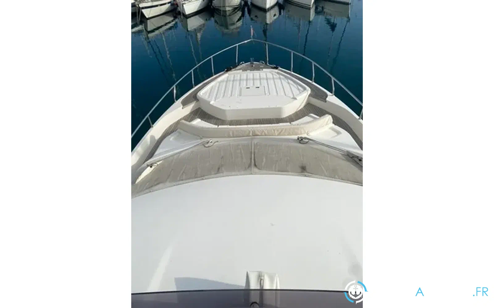 slider 4 Ferretti 550