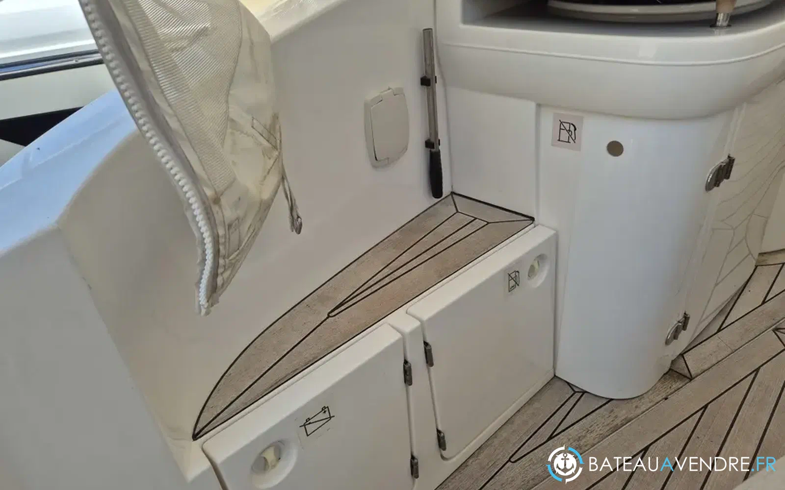 slider 30 Sealine SC 29