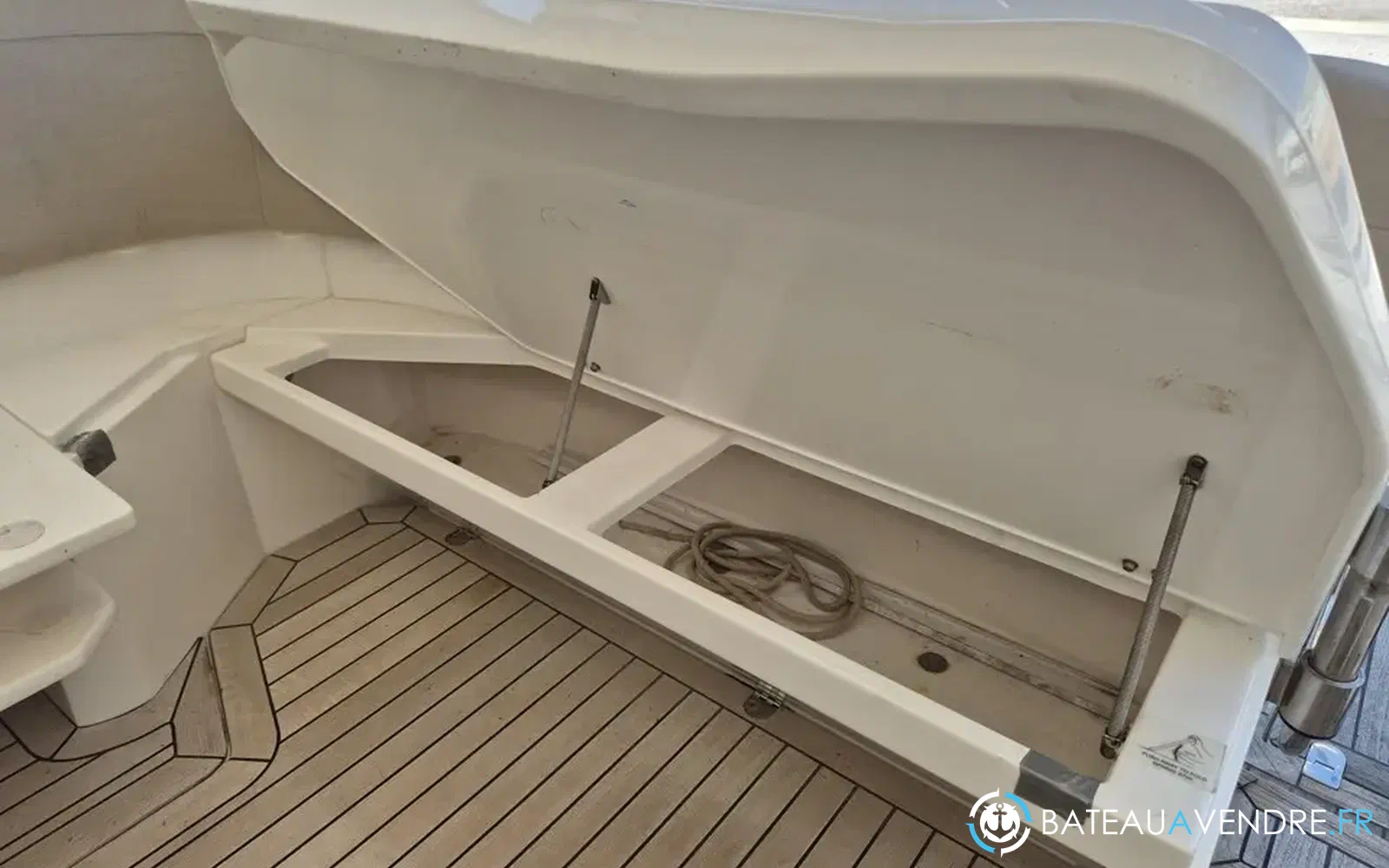 slider 4 Sealine SC 29