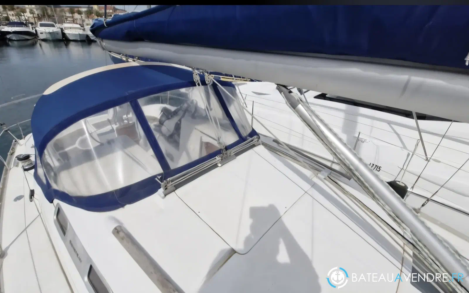 slider 28 Beneteau OCEANIS 323