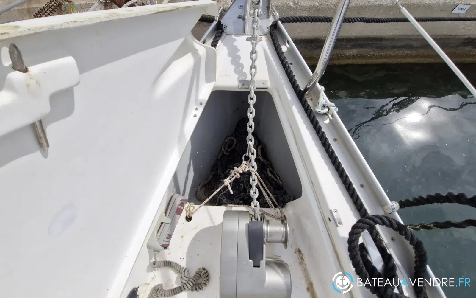 slider 29 Beneteau OCEANIS 323