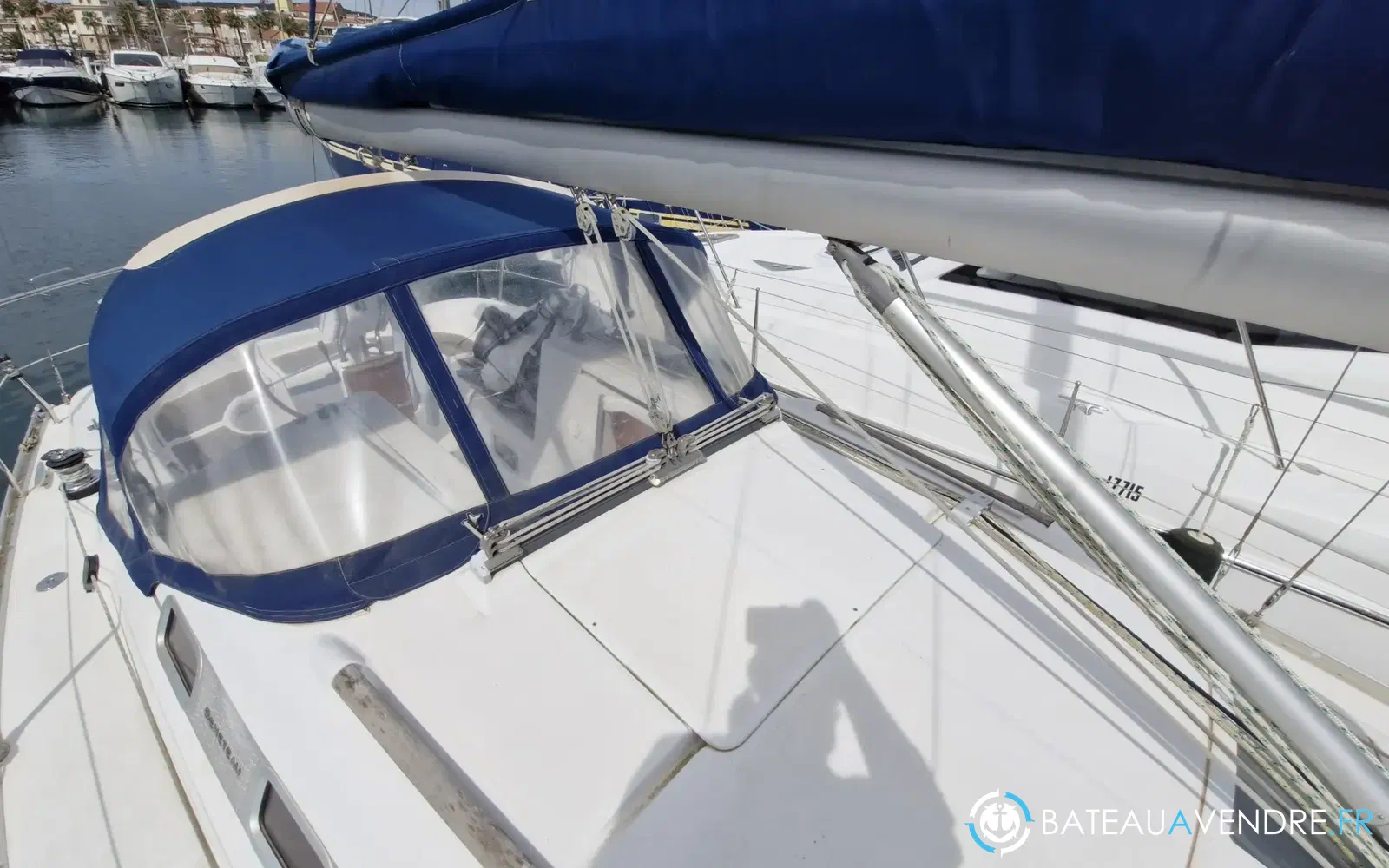 slider 3 Beneteau OCEANIS 323