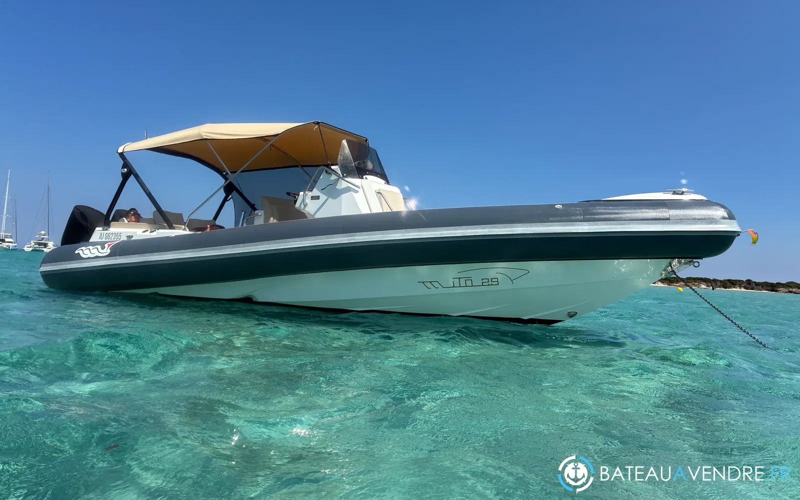 slider 8 MV Marine Mito 29
