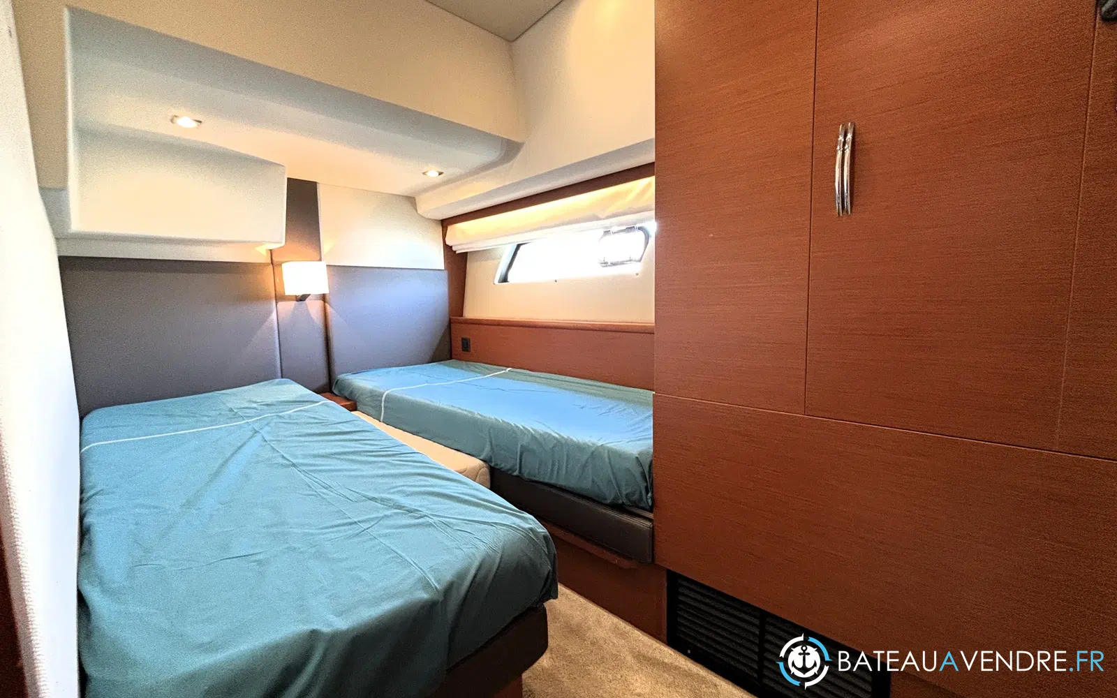 slider 39 Prestige Yachts 500 Fly