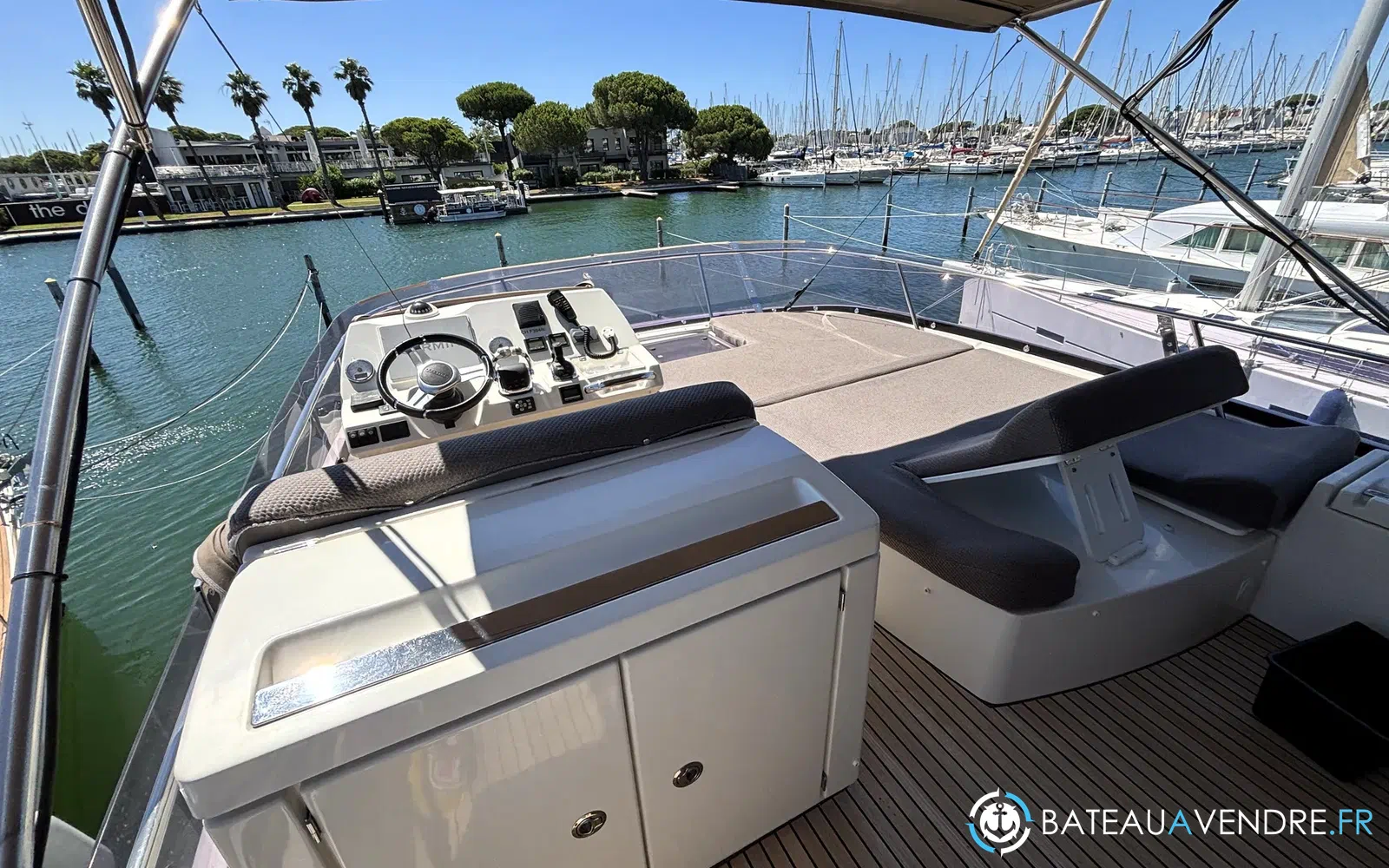 slider 43 Prestige Yachts 500 Fly
