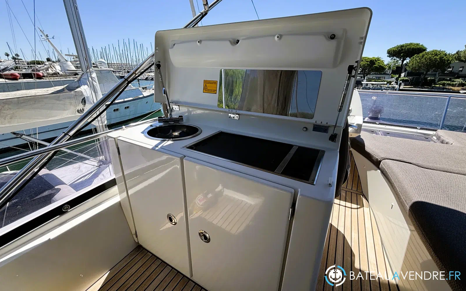 slider 46 Prestige Yachts 500 Fly