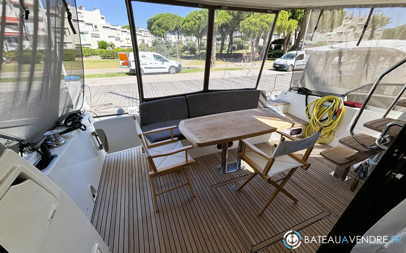 slider 3 Prestige Yachts 500 Fly