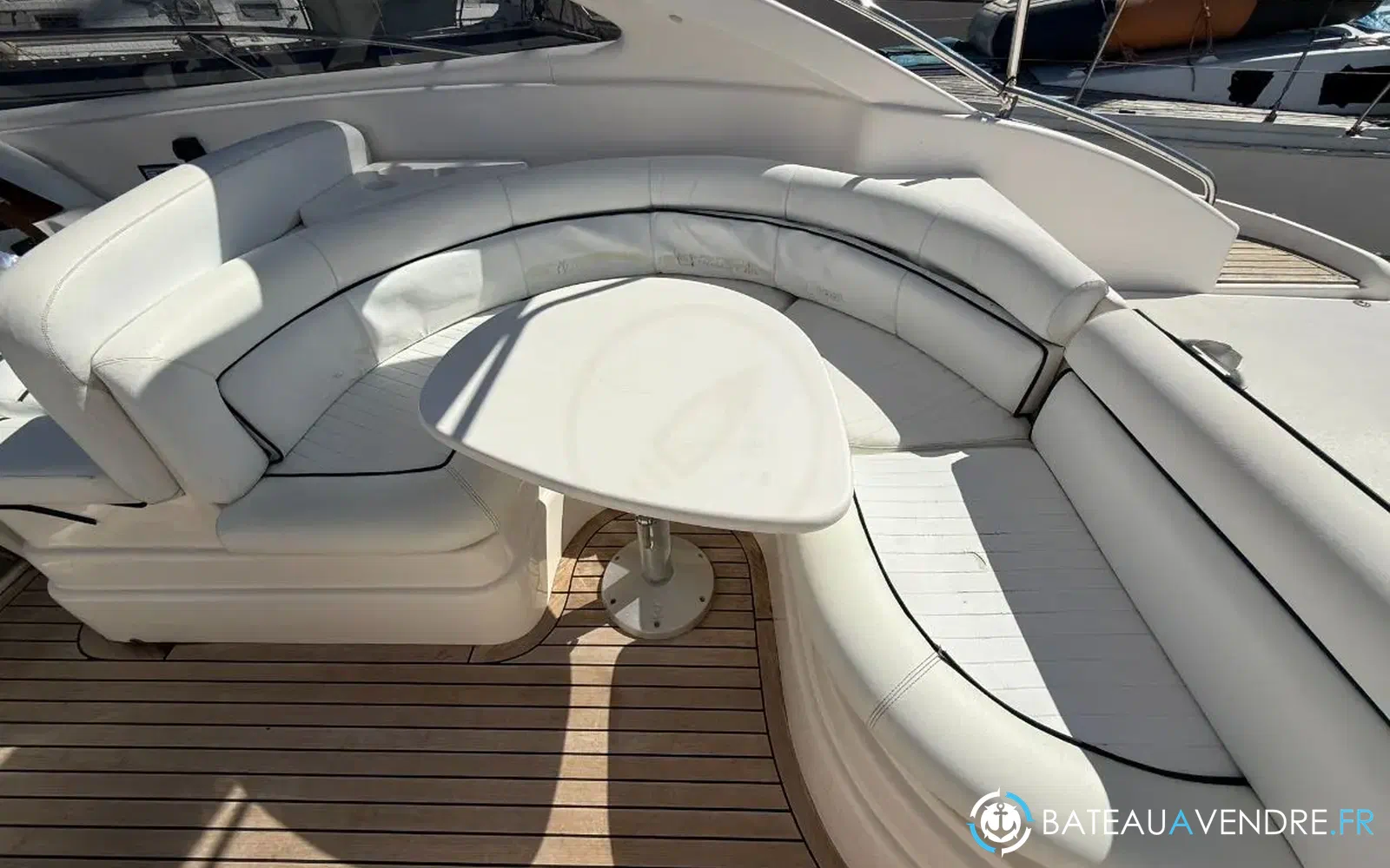 slider 11 Astondoa 40 Open
