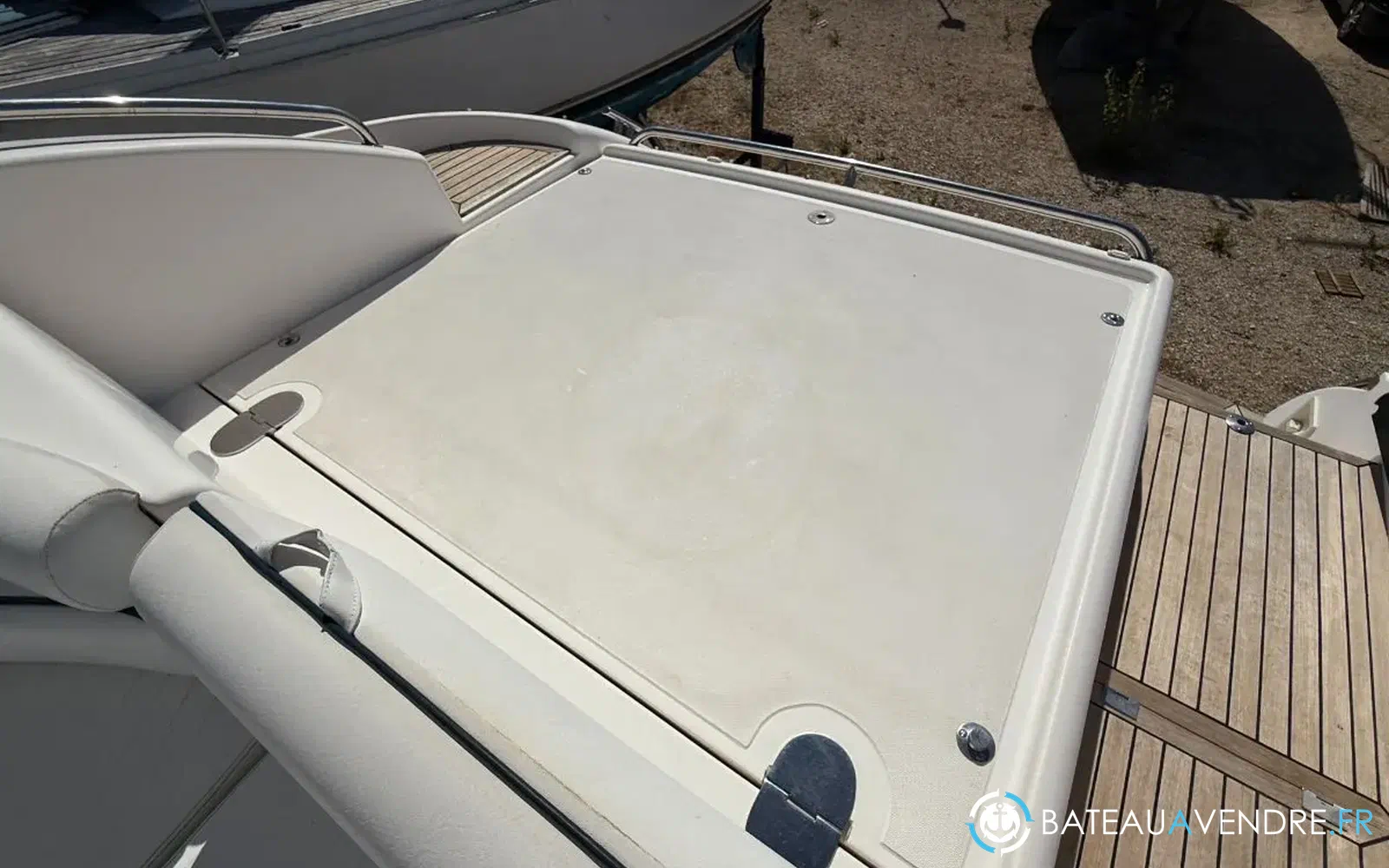 slider 18 Astondoa 40 Open
