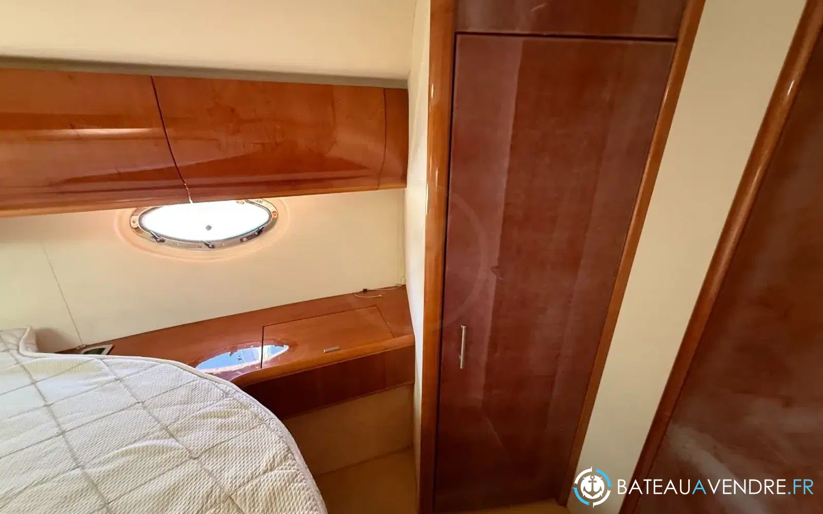 slider 37 Astondoa 40 Open