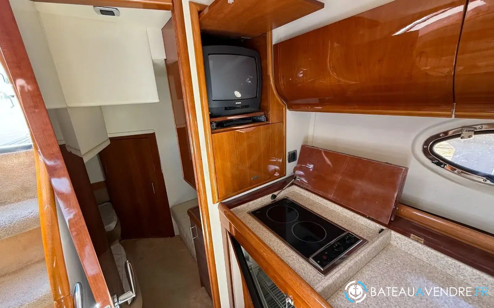 slider 38 Astondoa 40 Open