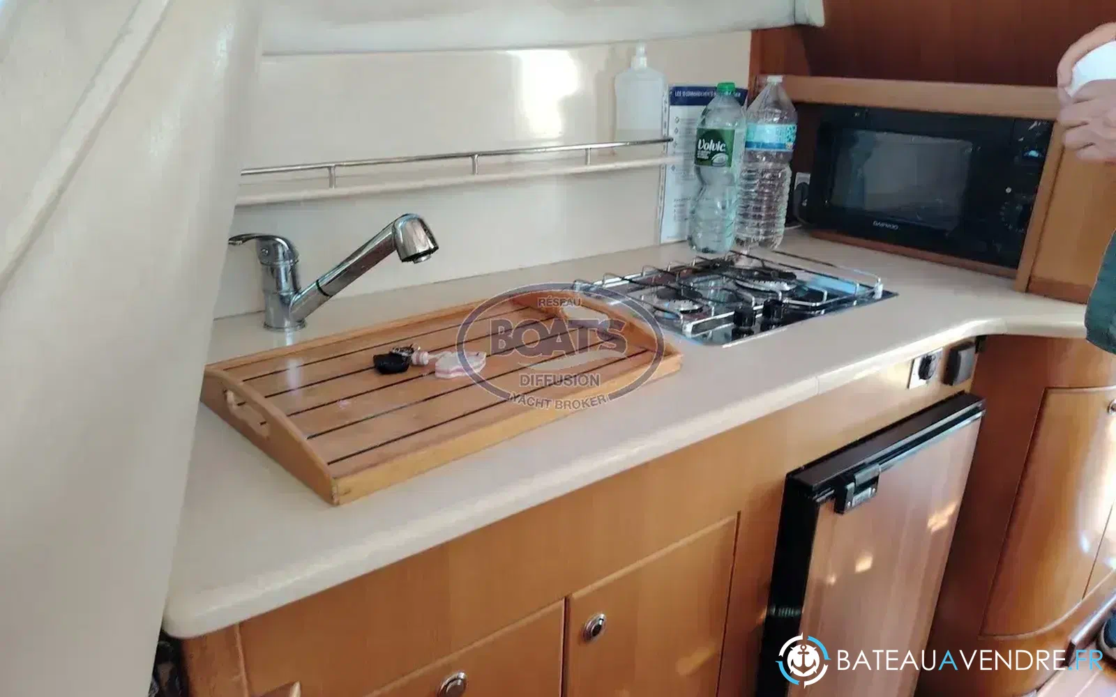 slider 4 Galeon 330