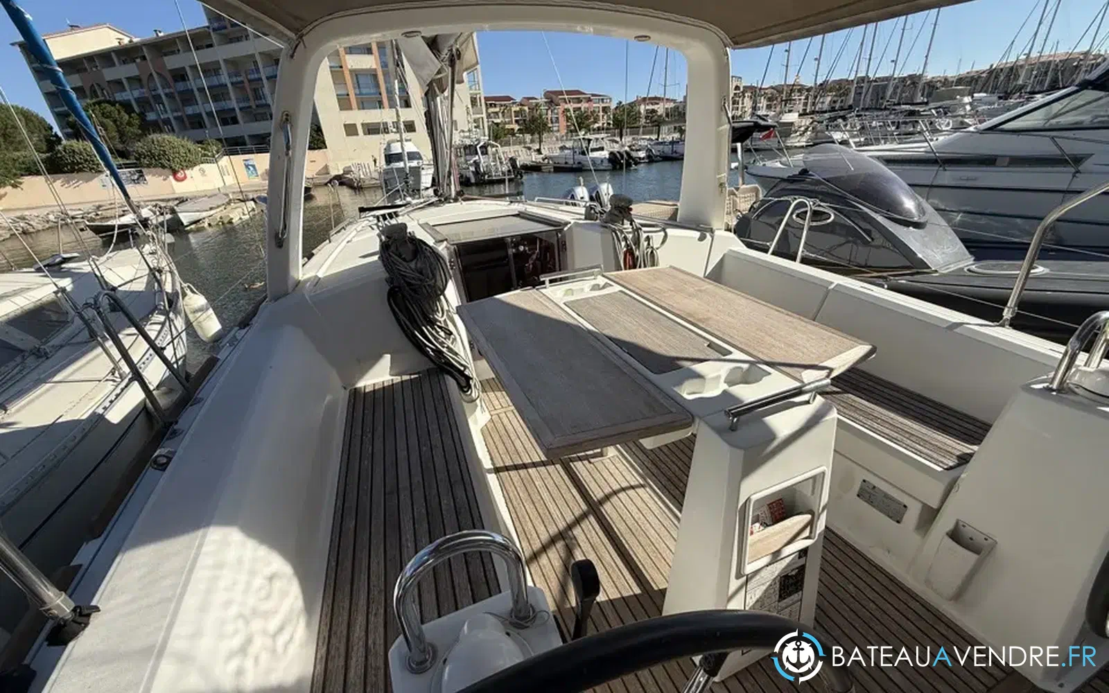 slider 11 Beneteau Oceanis 35