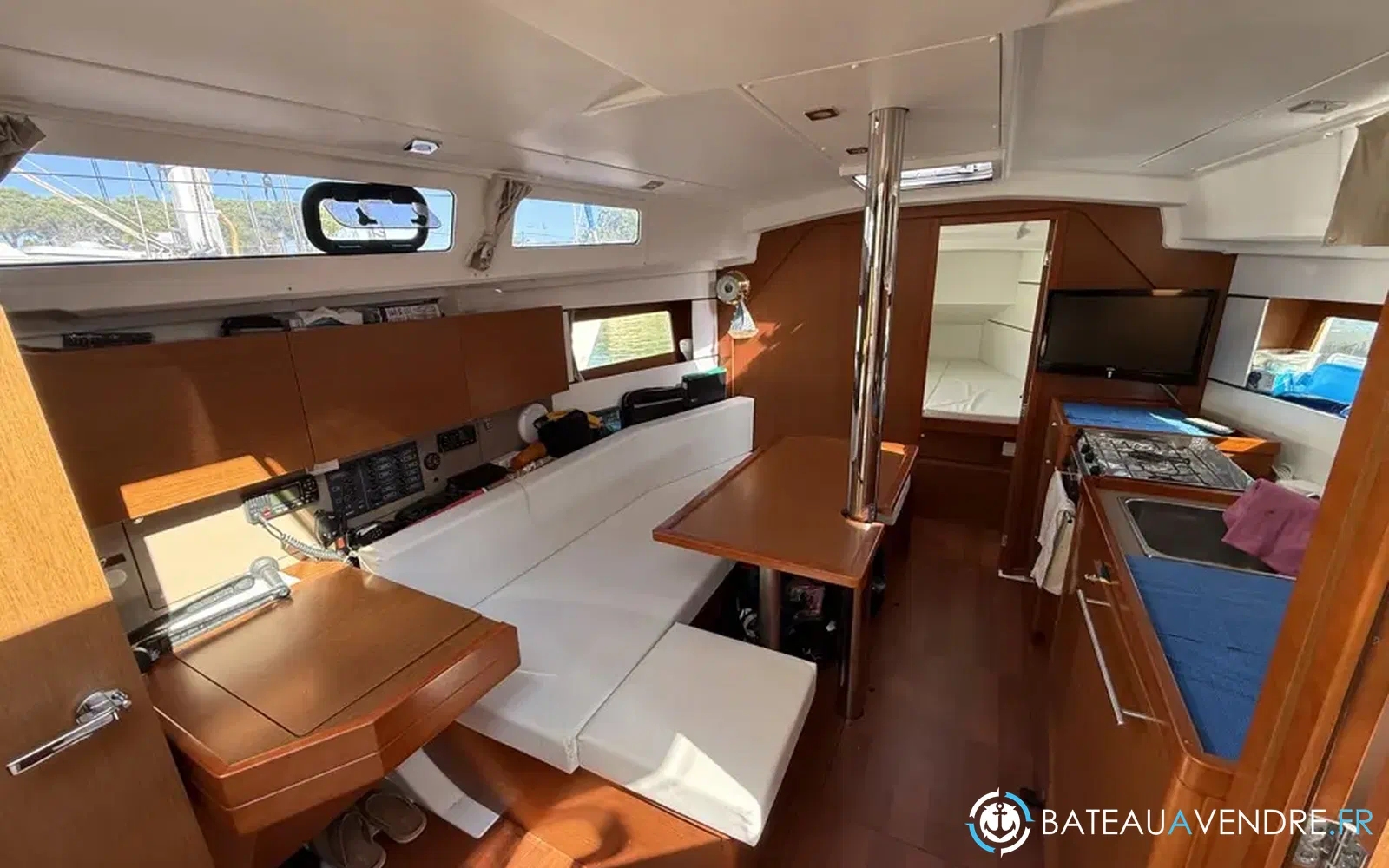 slider 16 Beneteau Oceanis 35