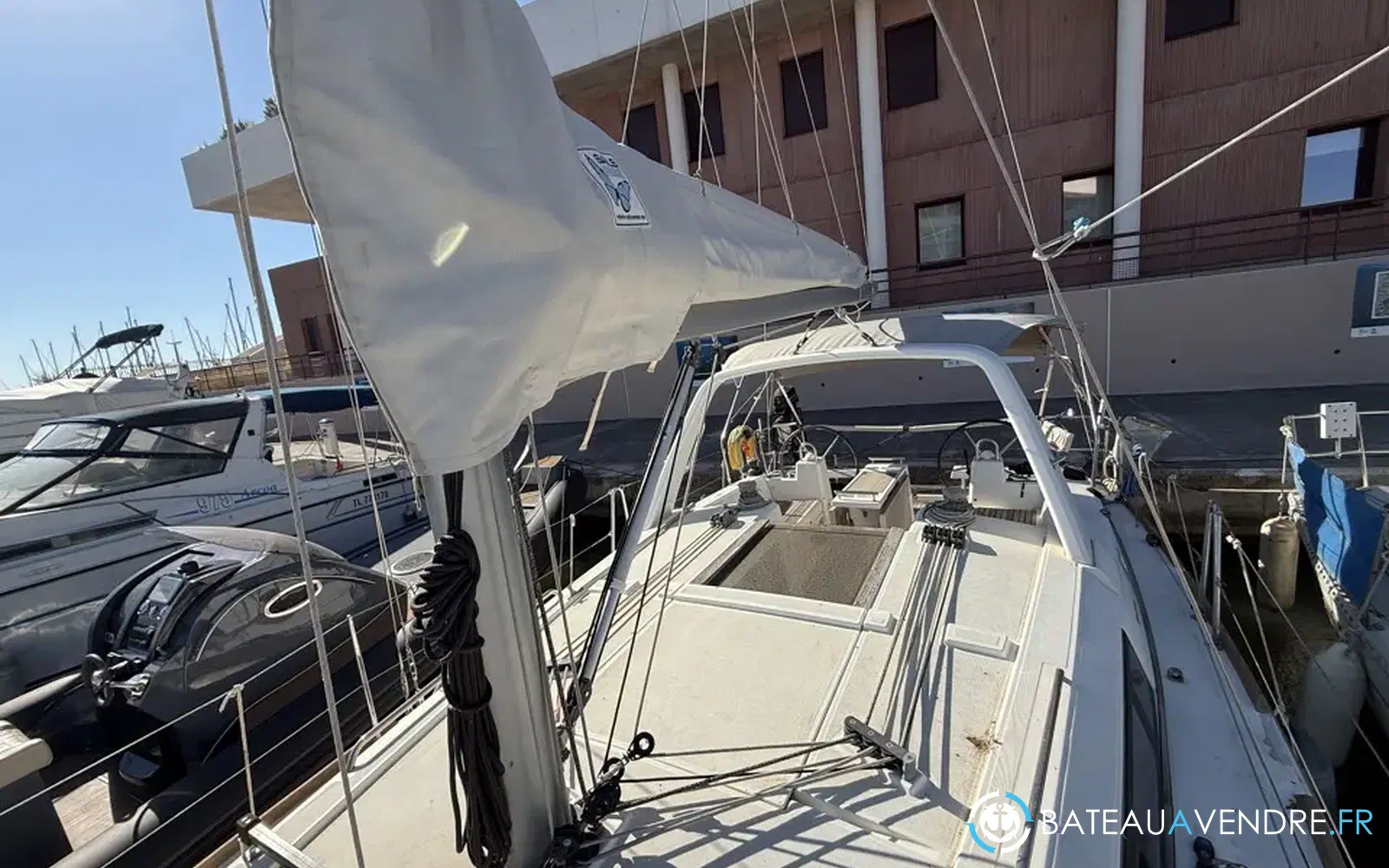 slider 6 Beneteau Oceanis 35