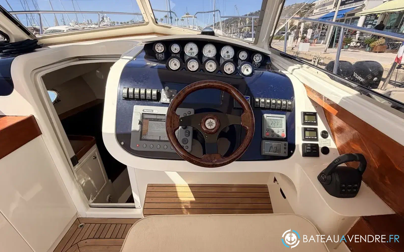 slider 24 Grand Azur Classic 33