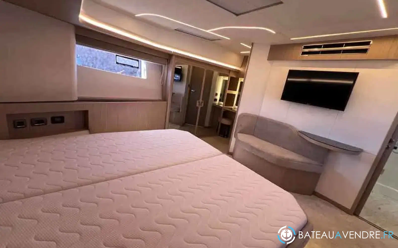 slider 13 Prestige Yachts F5.7
