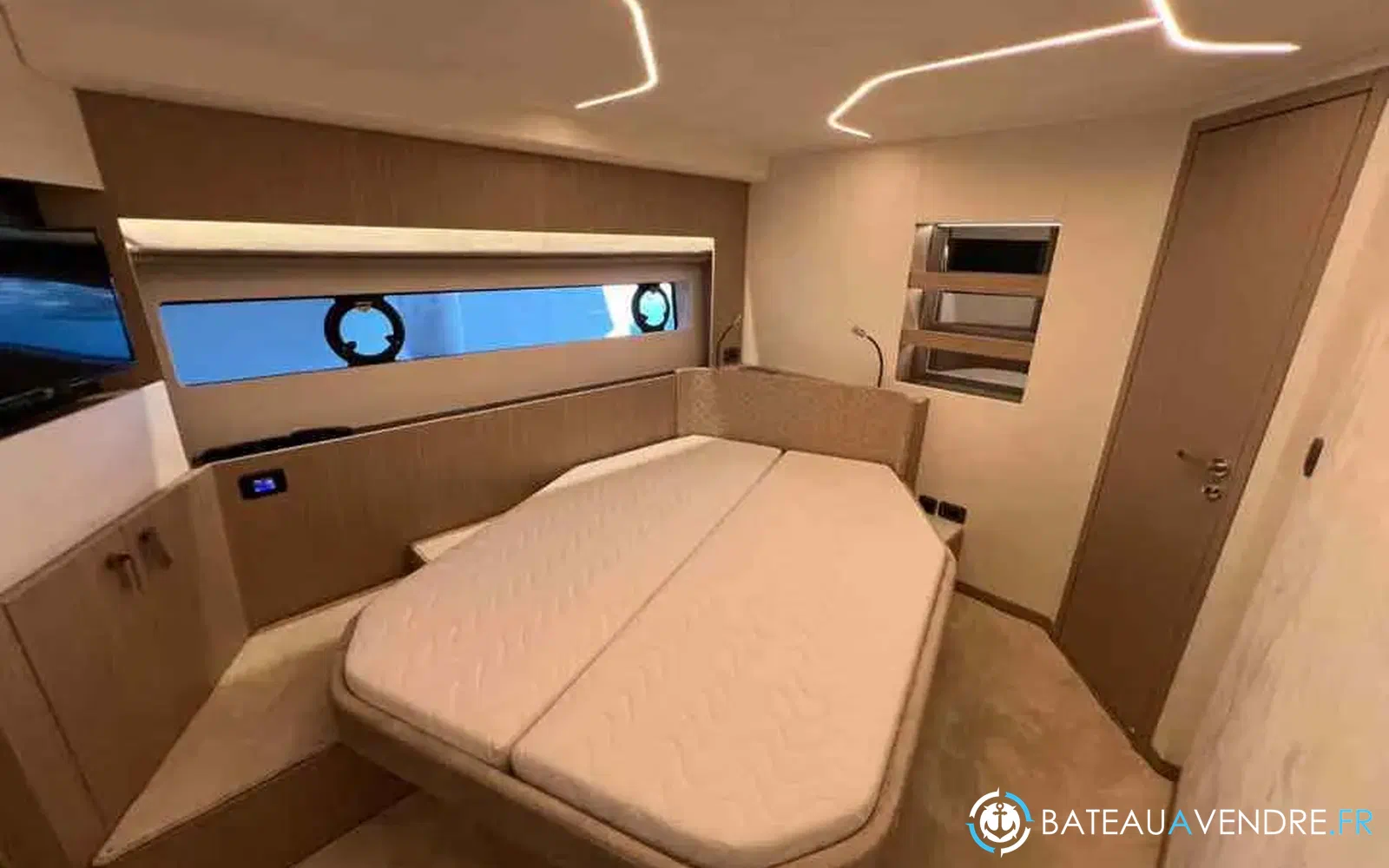 slider 16 Prestige Yachts F5.7