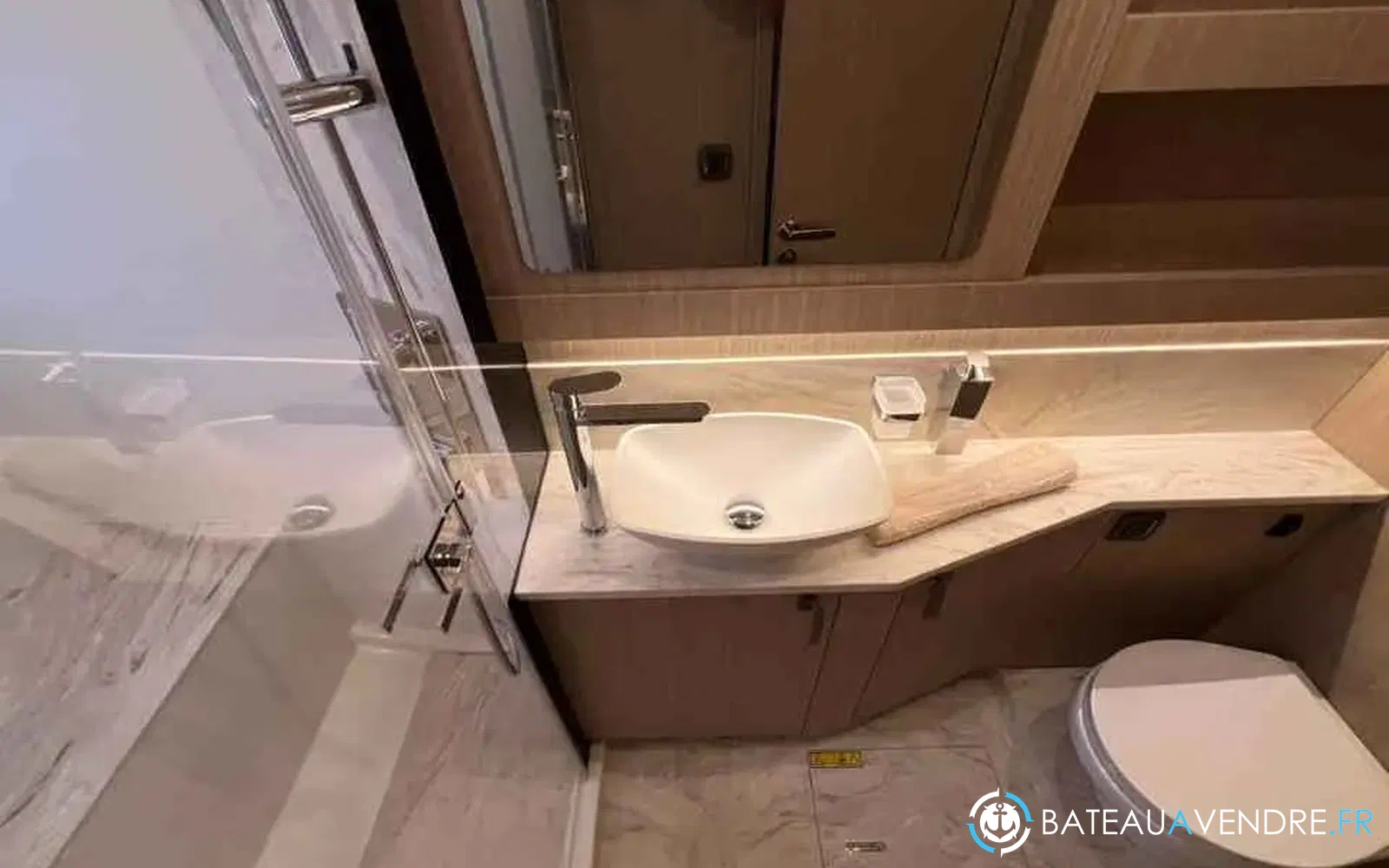 slider 18 Prestige Yachts F5.7