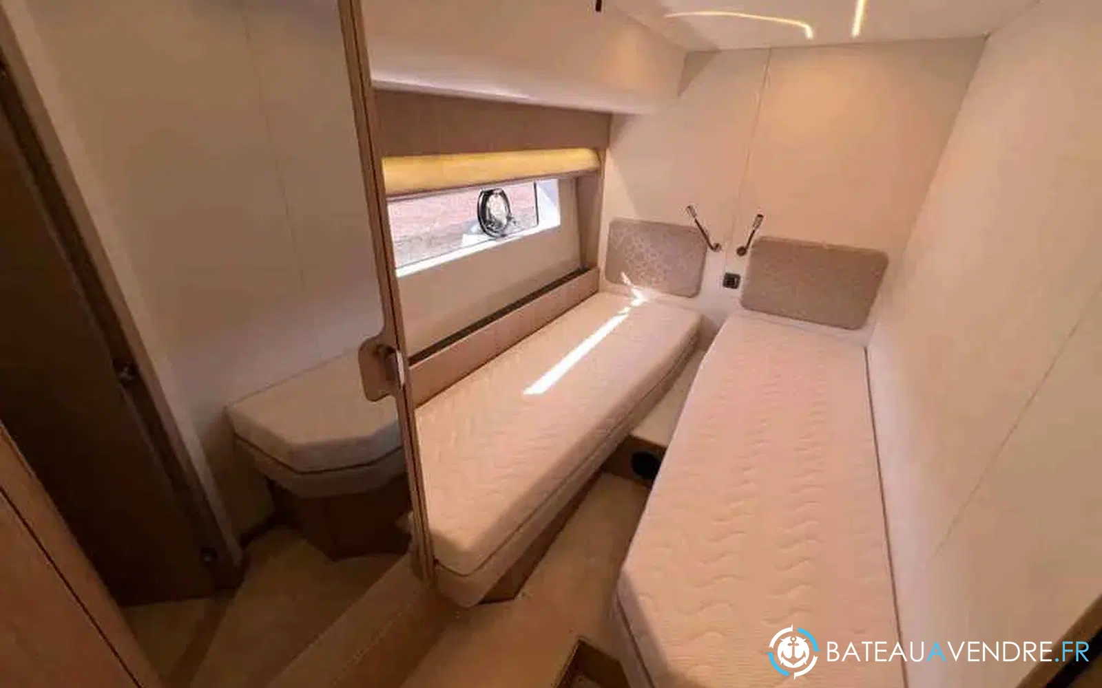 slider 21 Prestige Yachts F5.7