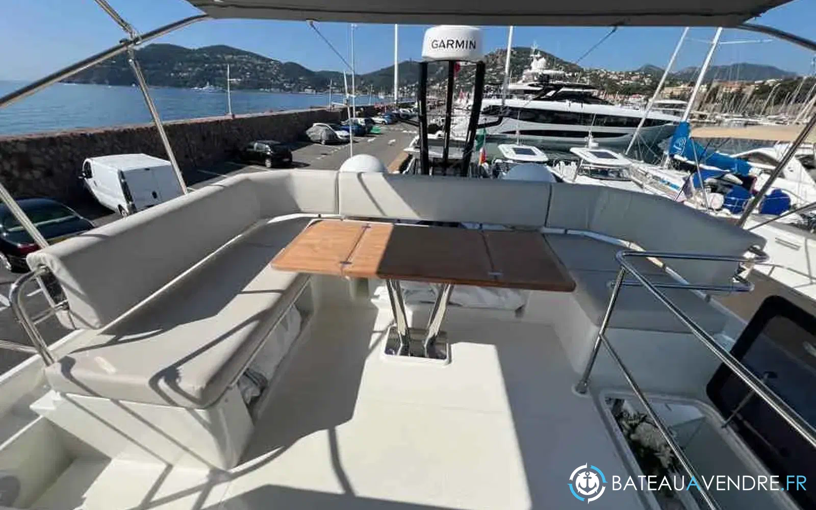 slider 28 Prestige Yachts F5.7