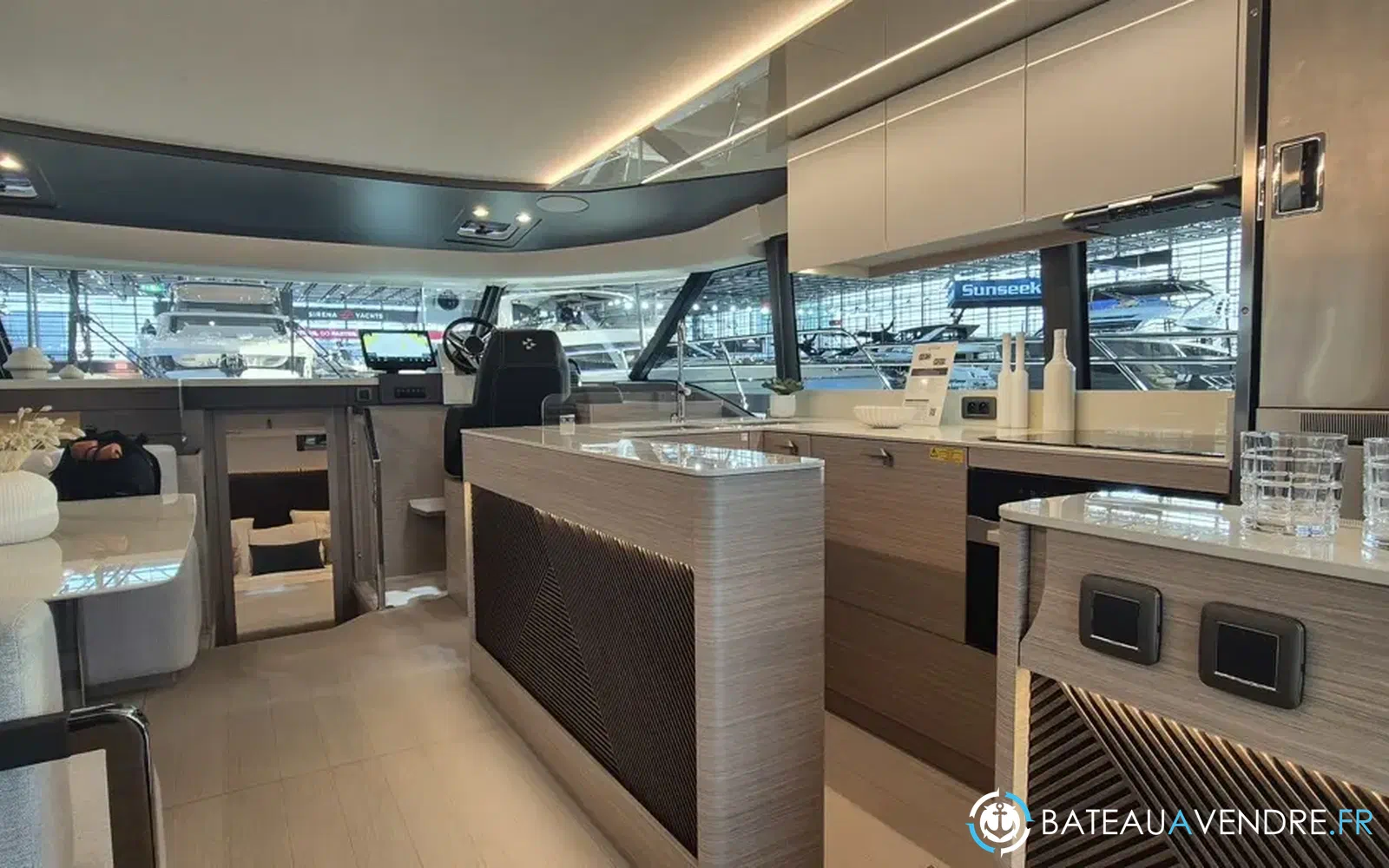 slider 16 Prestige Yachts M48