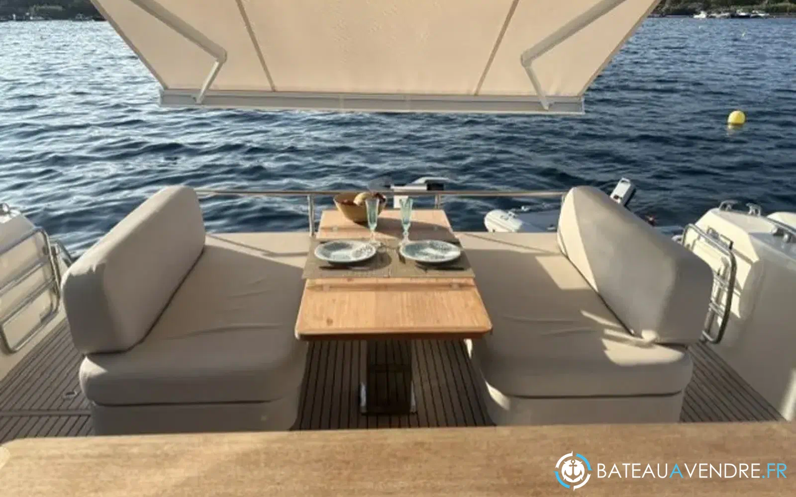 slider 12 Prestige Yachts F4.9