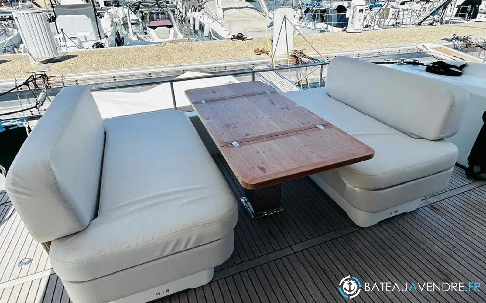 slider 13 Prestige Yachts F4.9
