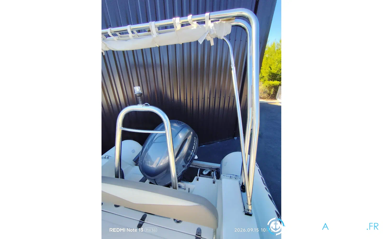 slider 46 Capelli Tempest 570