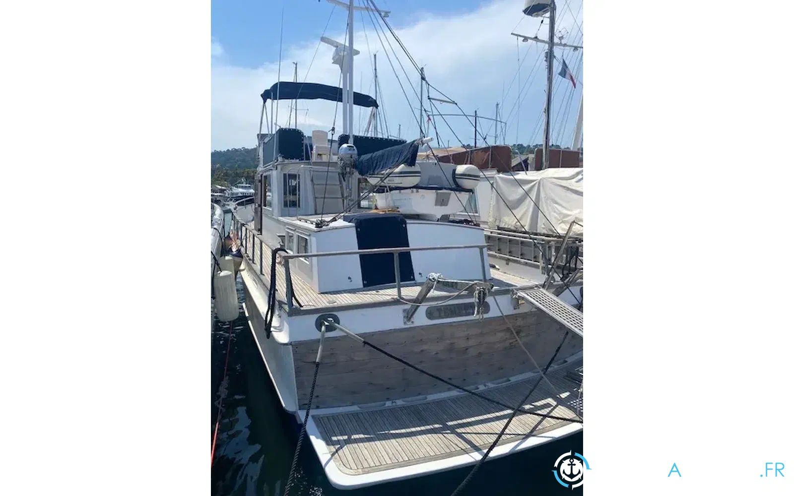slider 1 Grand Banks 42 Classic
