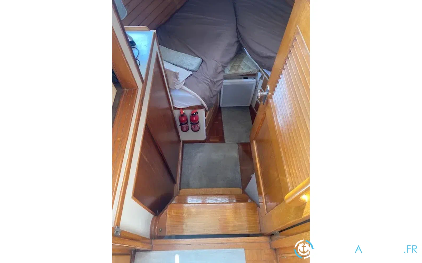 slider 29 Grand Banks 42 Classic
