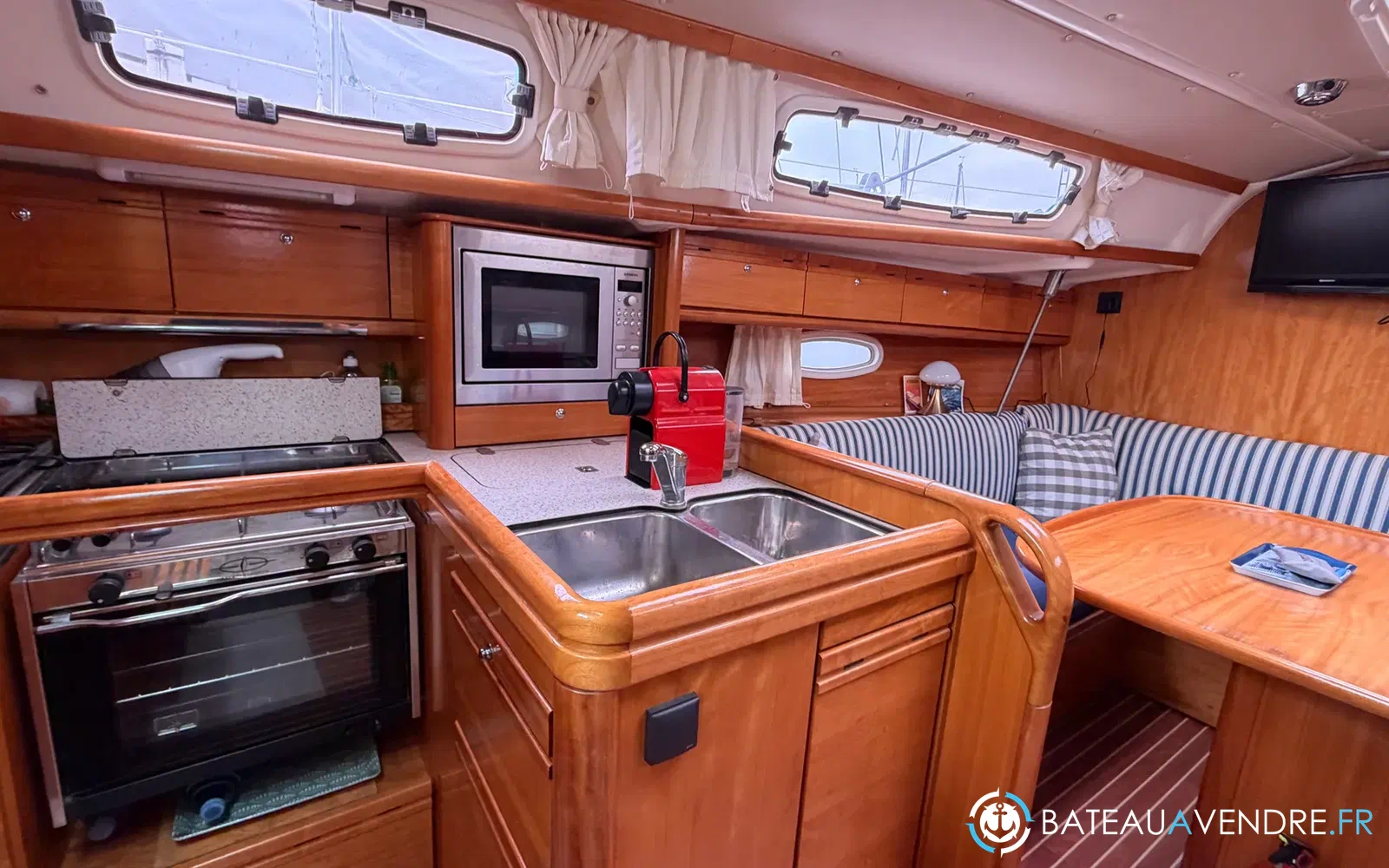 slider 6 Bavaria 34 Cruiser