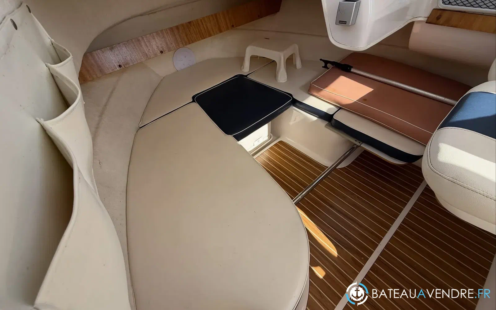slider 11 Quicksilver Pilothouse 580