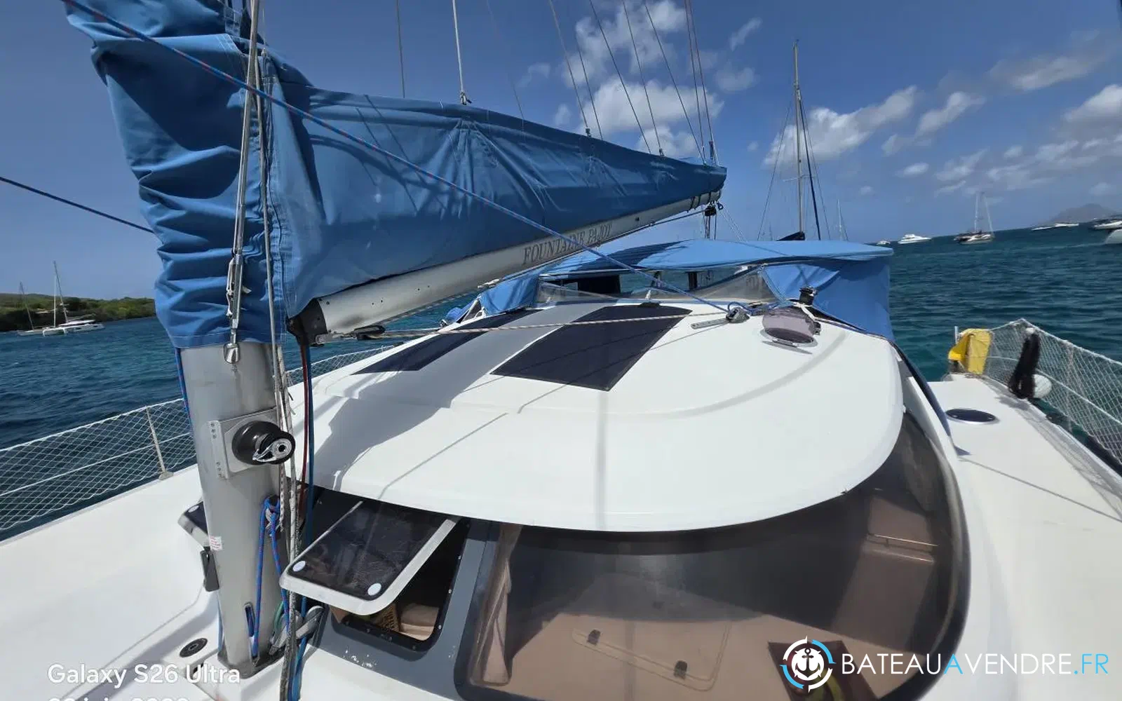 slider 10 Fountaine Pajot Lavezzi 40