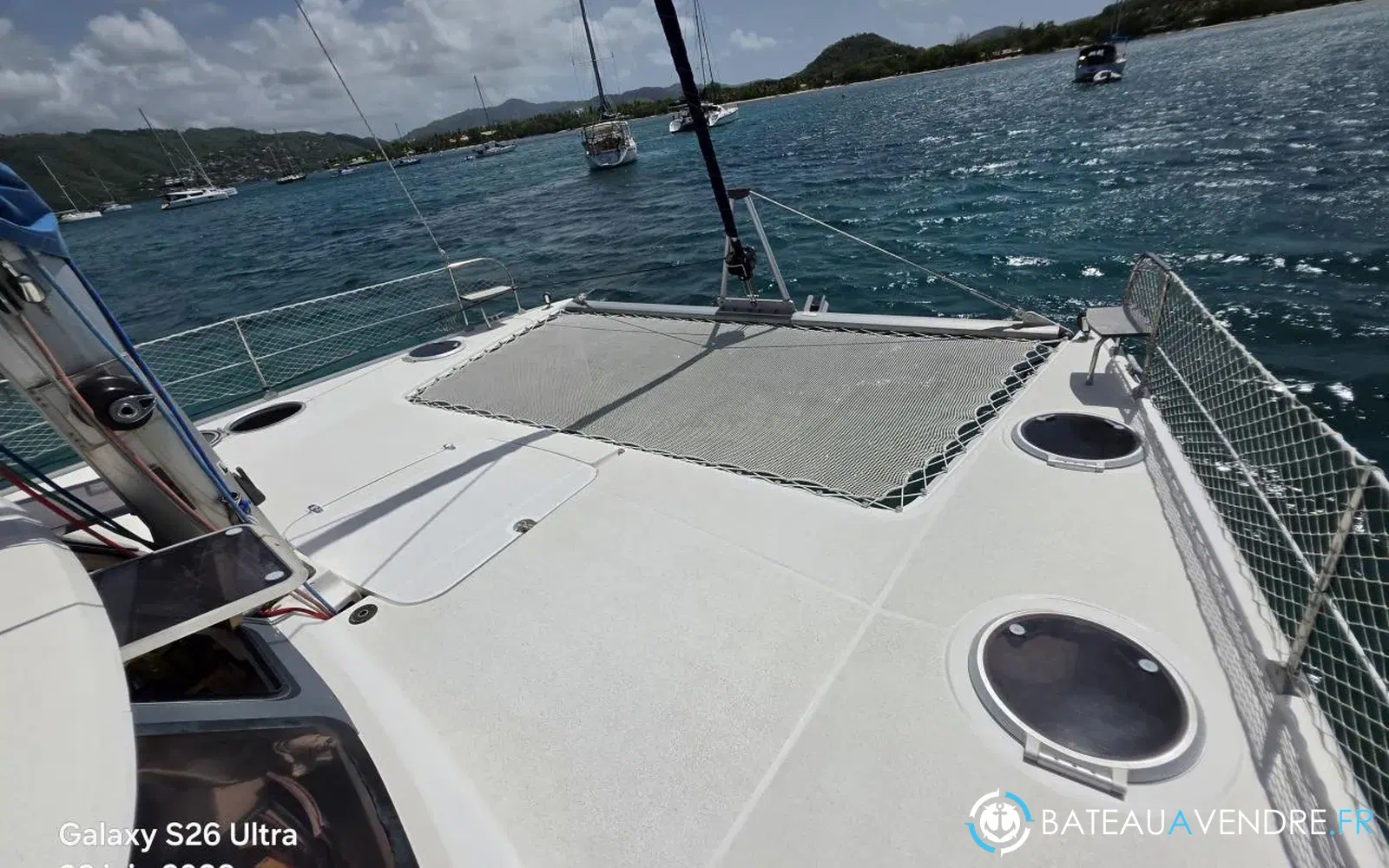 slider 7 Fountaine Pajot Lavezzi 40