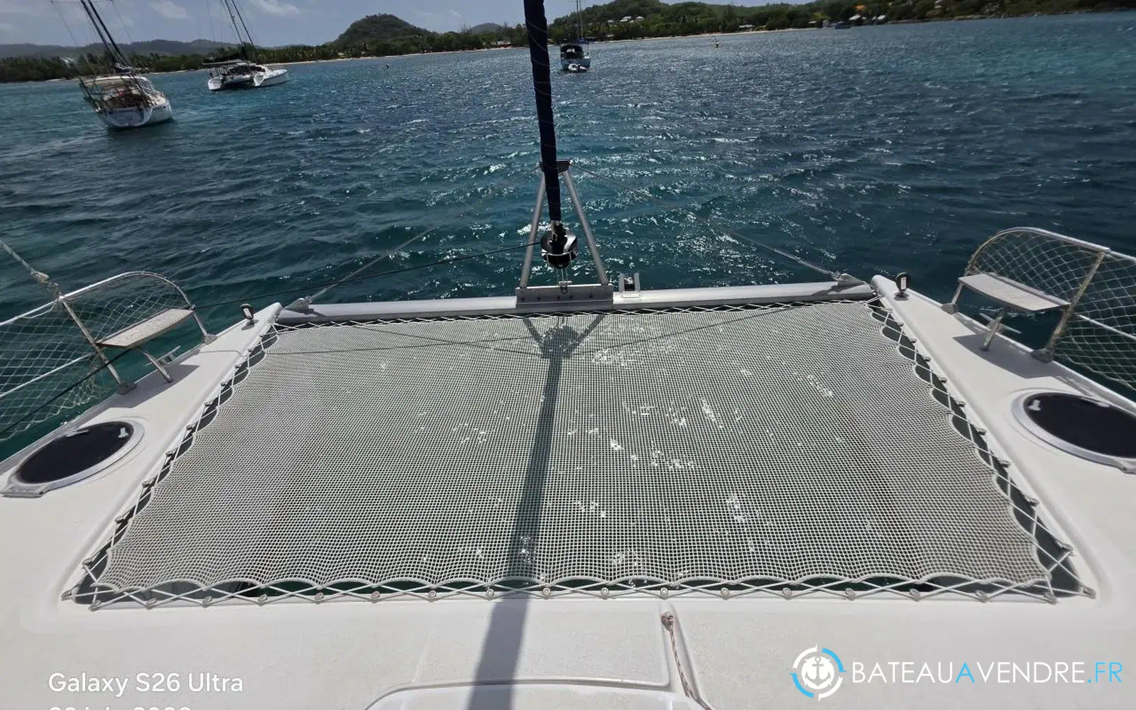 slider 8 Fountaine Pajot Lavezzi 40
