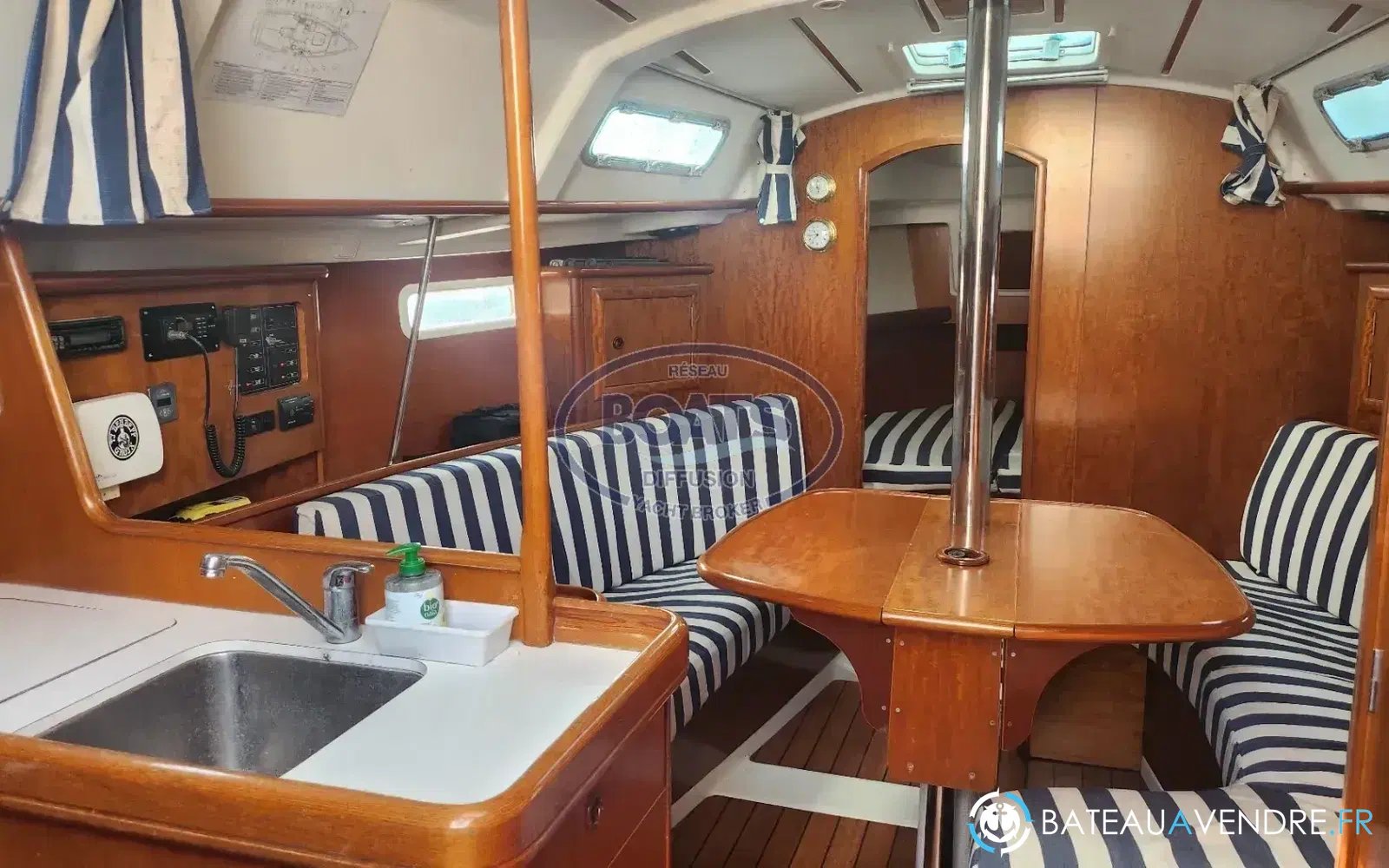 slider 4 Beneteau Oceanis 331 Clipper